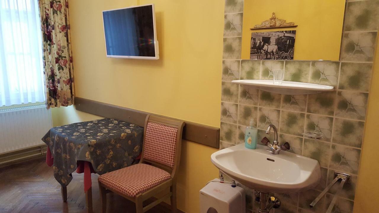 Hotel Alte Post Krems Екстер'єр фото
