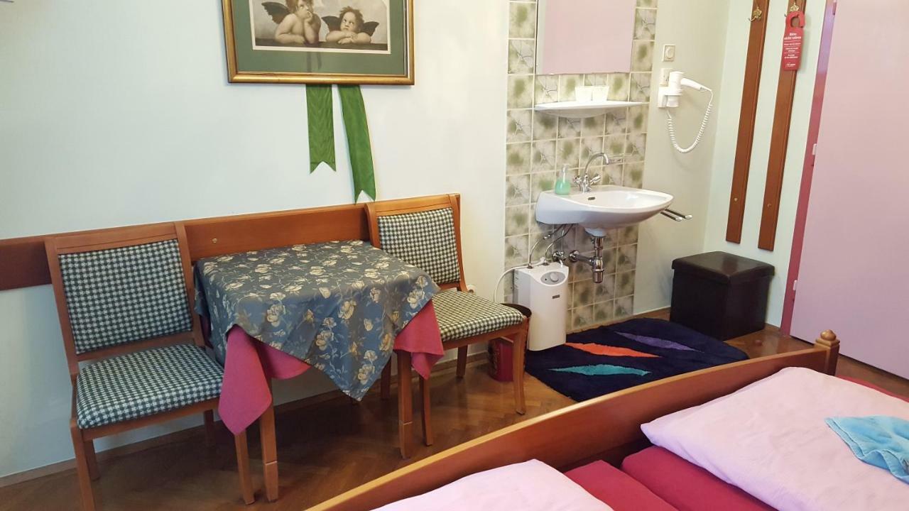Hotel Alte Post Krems Екстер'єр фото
